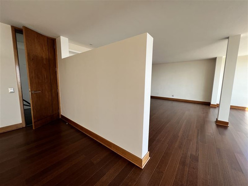Departamento En Venta De 3 Dorm. En Las Condes