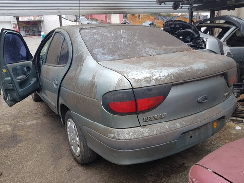 Renault Megane 2.0 8v 1998 (sucata Somente Peças)