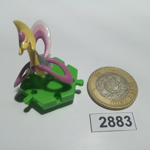 *** 2883. Pokemon Cresselia Traslucido Mini Bandai Pokechay