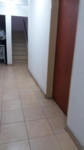 Departamento 2 Ambientes 1er Piso Por Escalera