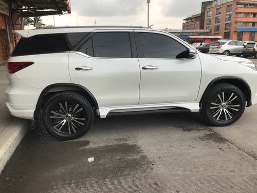 Toyota Fortuner 2.700 Cc 4x2 Srv Full Equipo