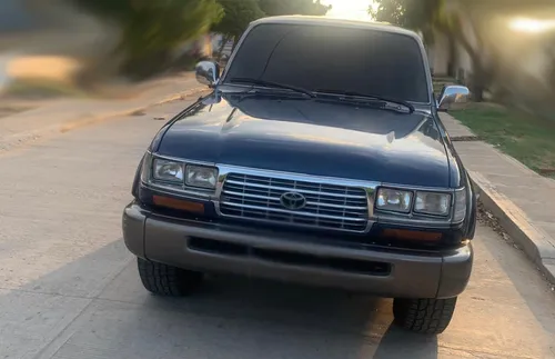 Toyota Burbuja 4.5 Autana Fzj80