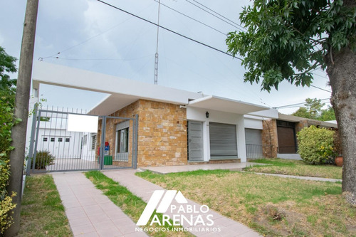 Casa En Venta 3 Dormitorios Colonia Valdense #1849