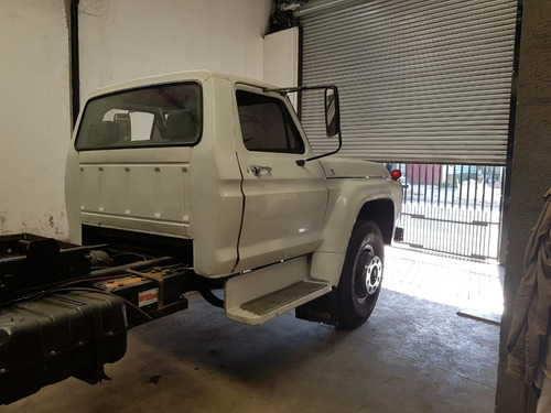 Camion Ford 6000, Dirección Hidráulica, Todo Aire, Volcador.
