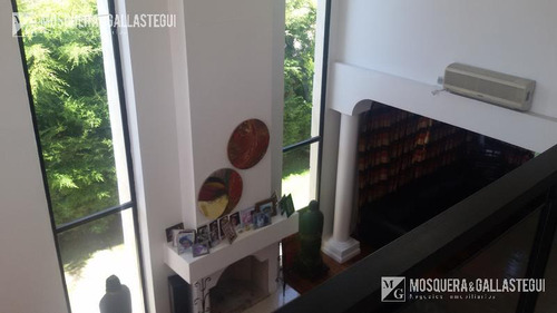 Casa En Venta - Barrio Santa María De Los Olivos
