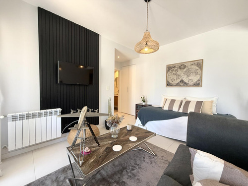 Departamento Dos Ambientes A La Venta En Lujan Av. Humberto Primo 647 Apto Credito Hipotecario