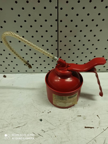 Imagen 1 de 4 de Aceitera Manual Metalica Pressol 350ml.