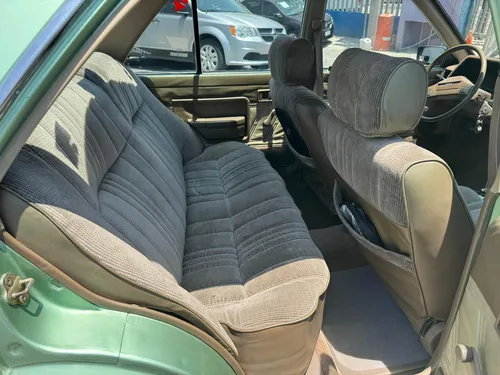 Nissan Tsuru 1986