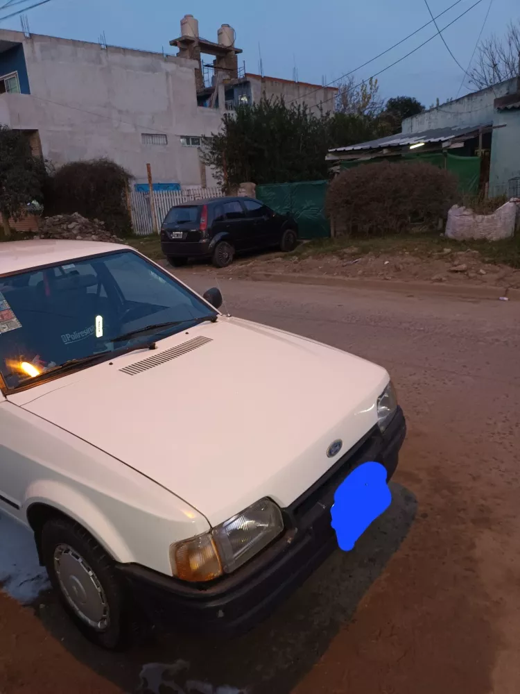 Ford Escort 1.6 Gl