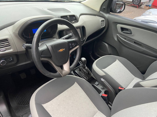Imagem 5 de 9 de Chevrolet Spin 1.8 Lt 8v Flex 4p Manual