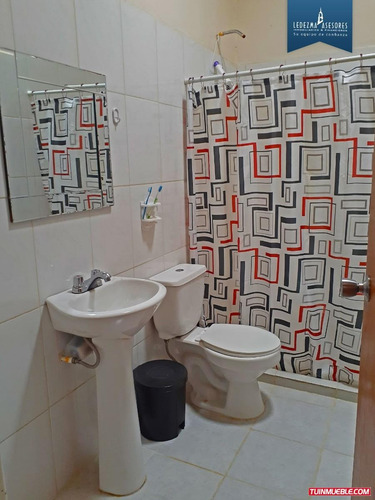 Imagen 6 de 11 de Casa En Las Peonías