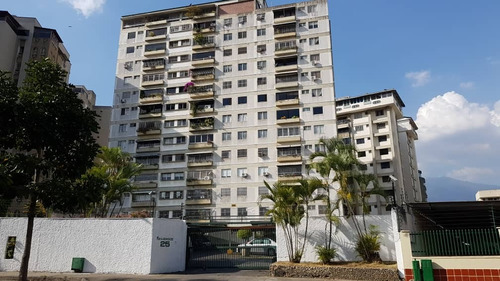 Apartamento En Venta Santa Paula, 117m² Jg