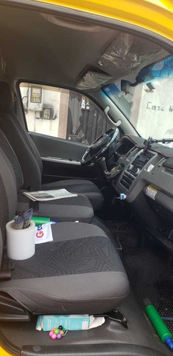 De Oportunidad Con Puesto De Compañia Legal Foton View Cs2