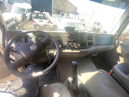 Volkswagen 17.250 Con Caja Termica Y Pala Hidraulica