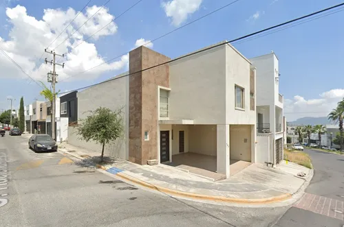 Casa A La Venta En Cumbres Elite (sector Haciendas), Monterrey, Nuevo Leon, Remate Adjudicado
