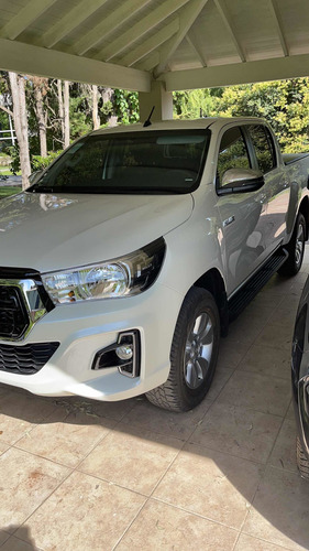 Toyota Hilux 2.8 Cd Srv 177cv 4x4 At 2020