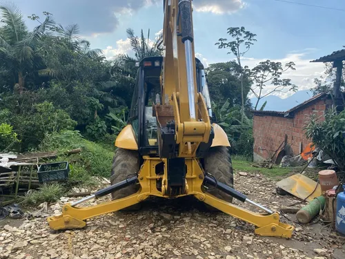 Retroexcavadora Caterpillar 416e Mod 2015