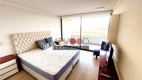 Depto 2 Dorm Amoblado - 2 Estac. Frente A Parque Araucano