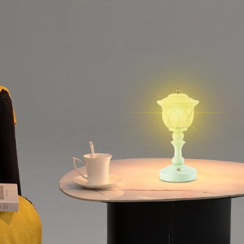Lámpara De Mesa Retro Con Luz Nocturna En Forma De C, Recarg