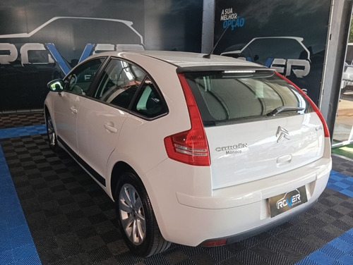 Citroën C4 1.6 GLX 16V FLEX 4P MANUAL