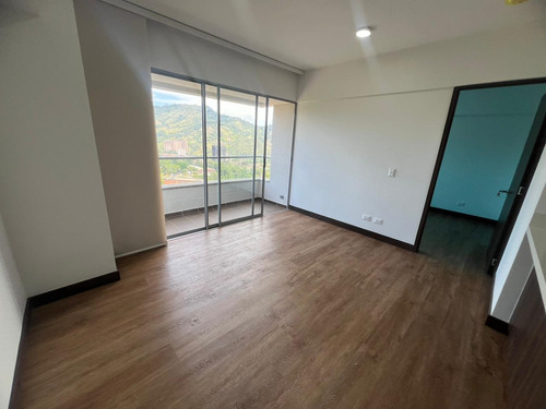 Apartamento En Venta  En La Estrella Sector Toledo