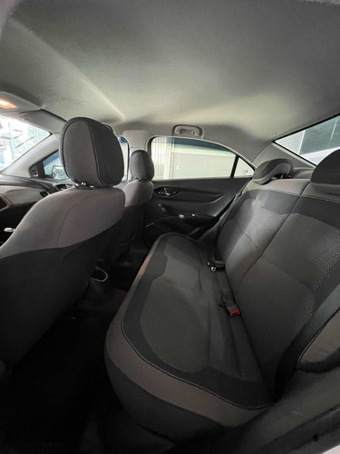 Imagem 6 de 9 de Chevrolet Prisma 2015 1.0 Lt 4p