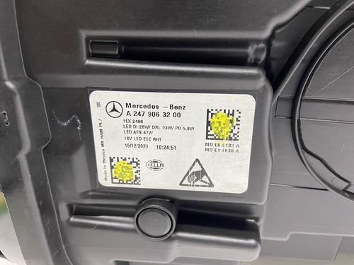 Farol Mercedes Glb200 2020 21 22 2023 C/ Led Sem Modulos Dir (Usado)