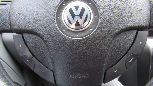 Volkswagen Suran Confortline 2010