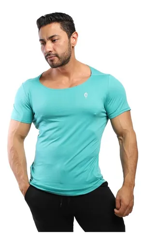 Camiseta cuello abierto hombre new arrivals