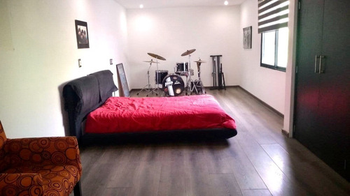 Imagen 6 de 11 de Casa Remodelada En Privada Lomas Del Sol