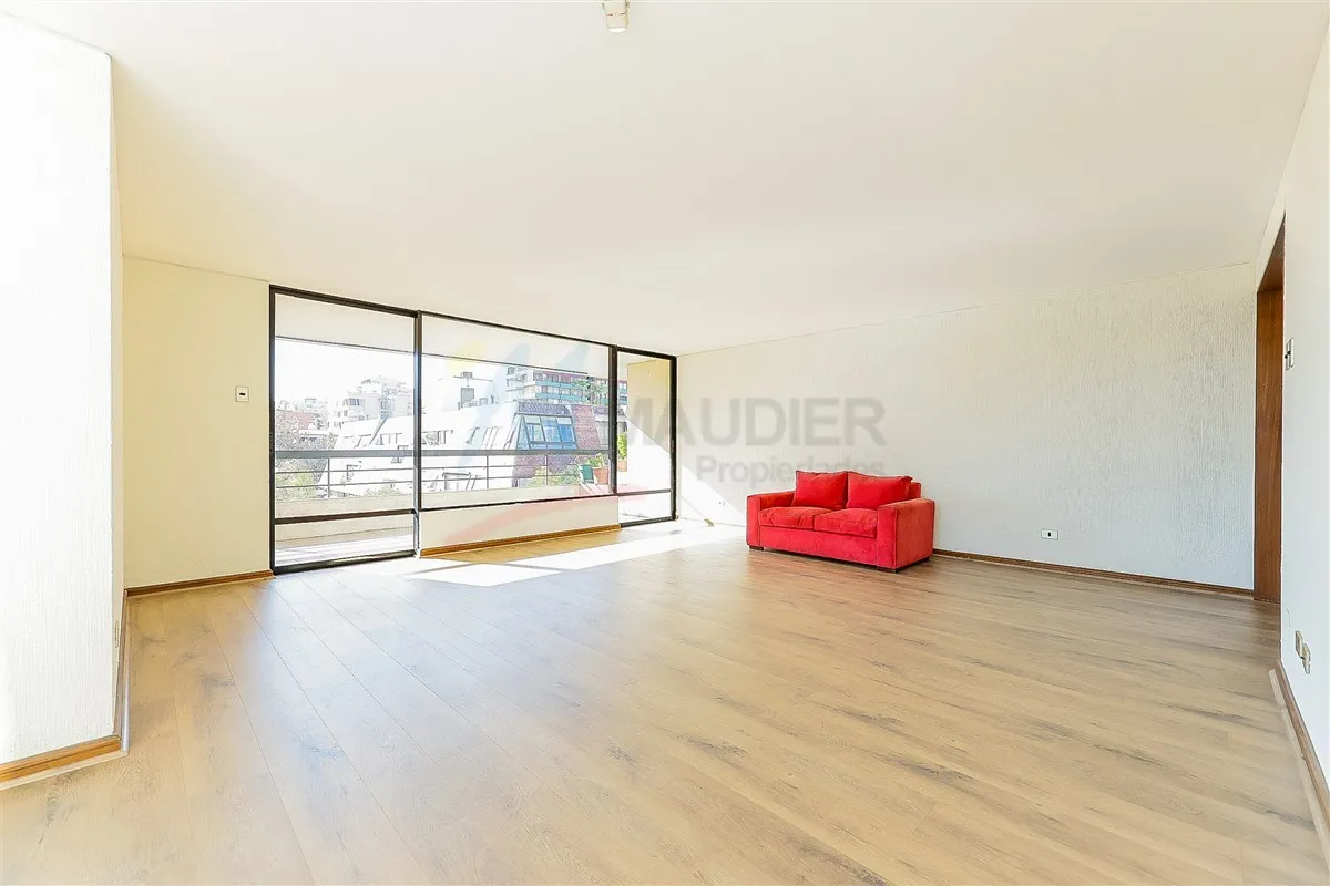 Imagen 4 de 30 de Departamento En Venta De 3 Dorm. En Providencia