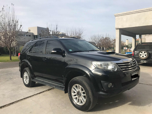 Toyota SW4 3.0 Srv Cuero I 171cv 4x4 5at