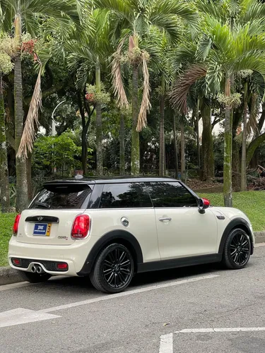 Mini Cooper S CHILI 2.0 TURBO AUTOMÁTICO