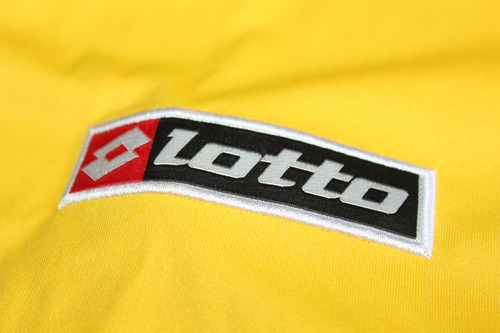 Camiseta Defensa Y Justicia 2010/11 Lotto Titular Utilería 6 (Usado)