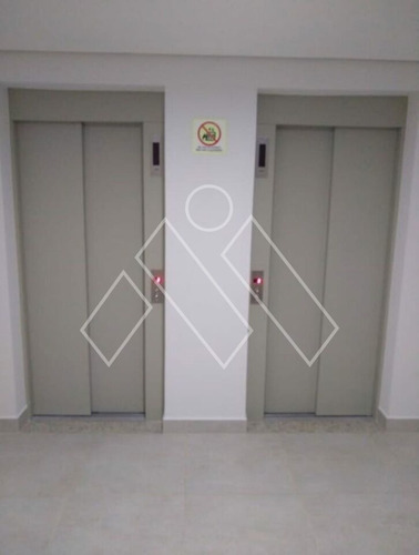Imagem 5 de 12 de Centro Empresarial Espanha - Sala Comercial - 50 M2 No Centro De Cambé-pr - Mi1381