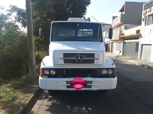 Imagem 3 de 12 de Mb 1620 Truck Carroceria De Madeira 8m 1998