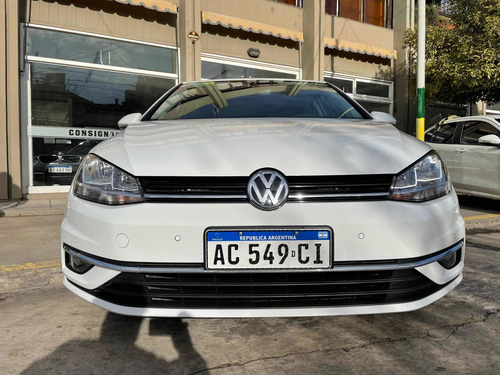 Volkswagen Golf 1.4 Comfortline Tsi Dsg 2018 2234003316