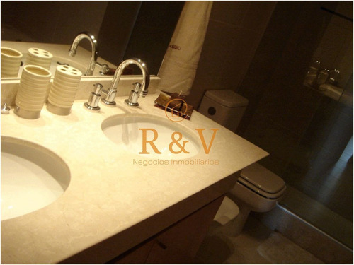 Imagen 15 de 30 de Apartamento En Seasons Tower, Mansa, Punta Del Este, 2 Dormitorios.