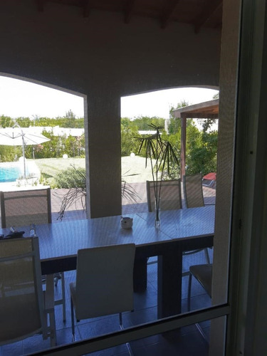 Casa Chalet En Venta En Alamo Alto, Escobar, G.b.a. Zona Norte