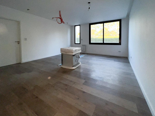 Imagen 14 de 19 de Casa - Miraflores (funes Hills)