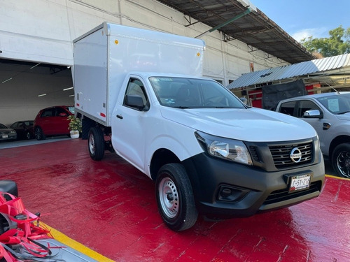 Imagen 9 de 9 de Nissan Np300 2020 2.5 Chasis Cabina Dh Aa Pack Seg Mt