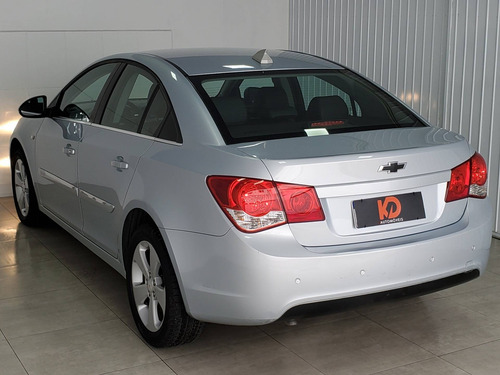 Chevrolet Cruze 1.8 Lt 16v Flex 4p Automático