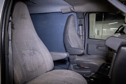 Chevrolet Express 6.0cargo Van Ls At