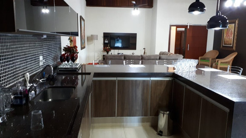 Maravilhosa Chácara No Condomínio Recreio Internacional, Um Excelente Lugar Para Um Final De Semana Em Família, Morar Ou Ter Uma Fonte De Renda Com Locações... R$ 1.9000.000,00 4 - Ch00009 - 684286