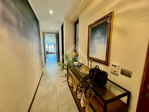 Departamento En Venta De 3 Dorm. En Lo Barnechea