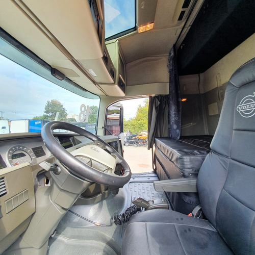 Imagem 20 de 25 de Caminhão 540 Volvo Fh540 Cavalo Traçado 6x4 Bug Leve 2018