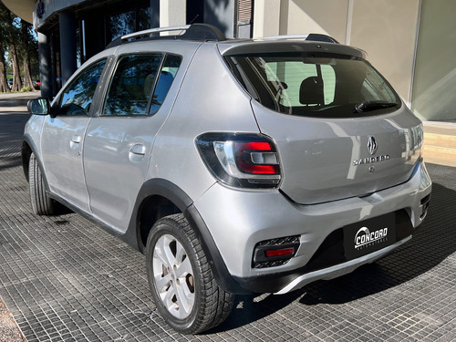 Renault Sandero Stepway 1.6 Dynamique 105cv