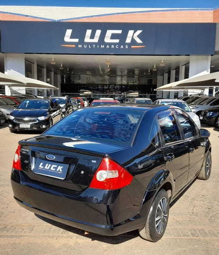 Imagem 6 de 12 de Ford Fiesta Sedan 1.6 Flex
