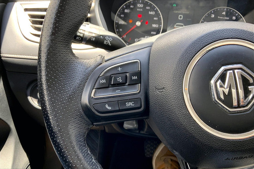 Mg Mg5 2022