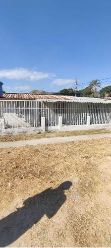 Vendo Casa Desocupada En Caña De Azúcar  Estado Aragua Aragua.